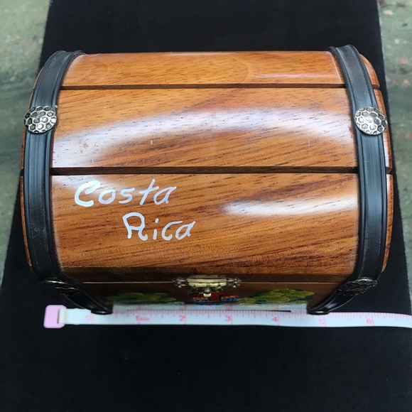 Wooden Jewelry Box - Costa Rica - Picture 3 of 4